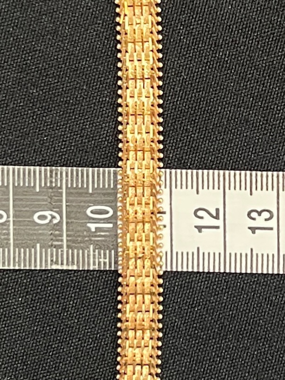14K Vintage Gold 7.5in 9mm 14g Gate/Brick Link Bracelet - Picture 10 of 12